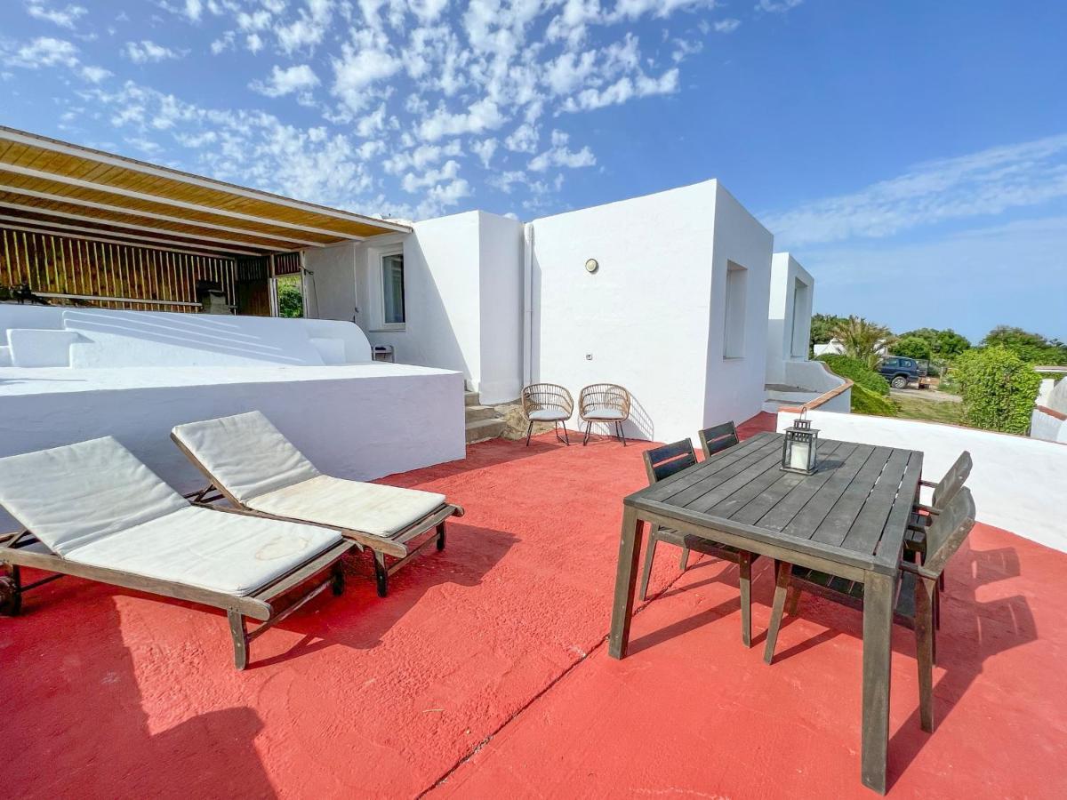 Beach Front Villa Amazing Views 타리파 외부 사진