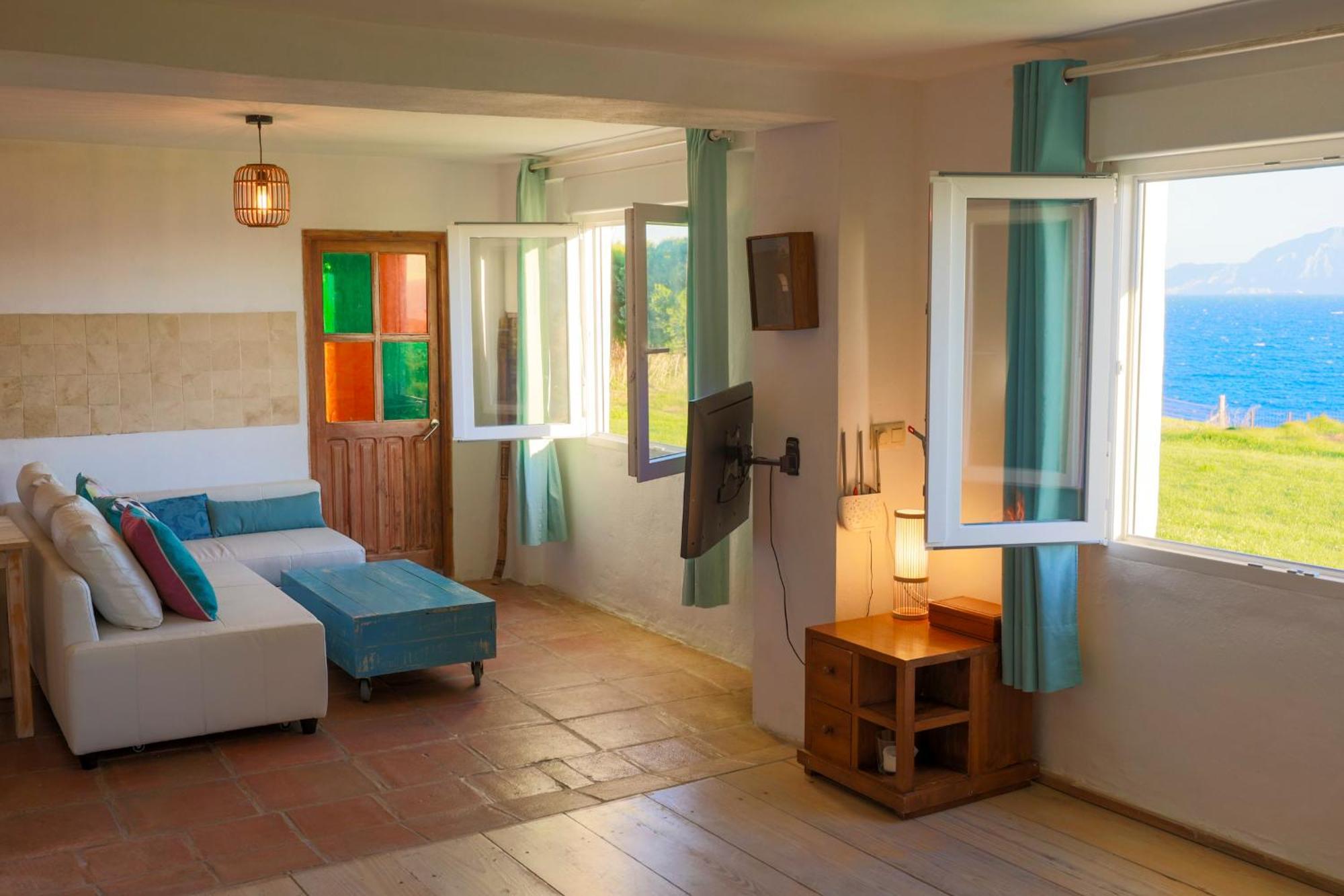 Beach Front Villa Amazing Views 타리파 외부 사진